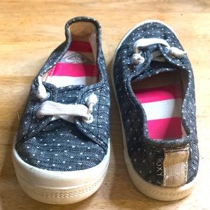 Roxy Little Kids, Girls size 13 slip on sneaker